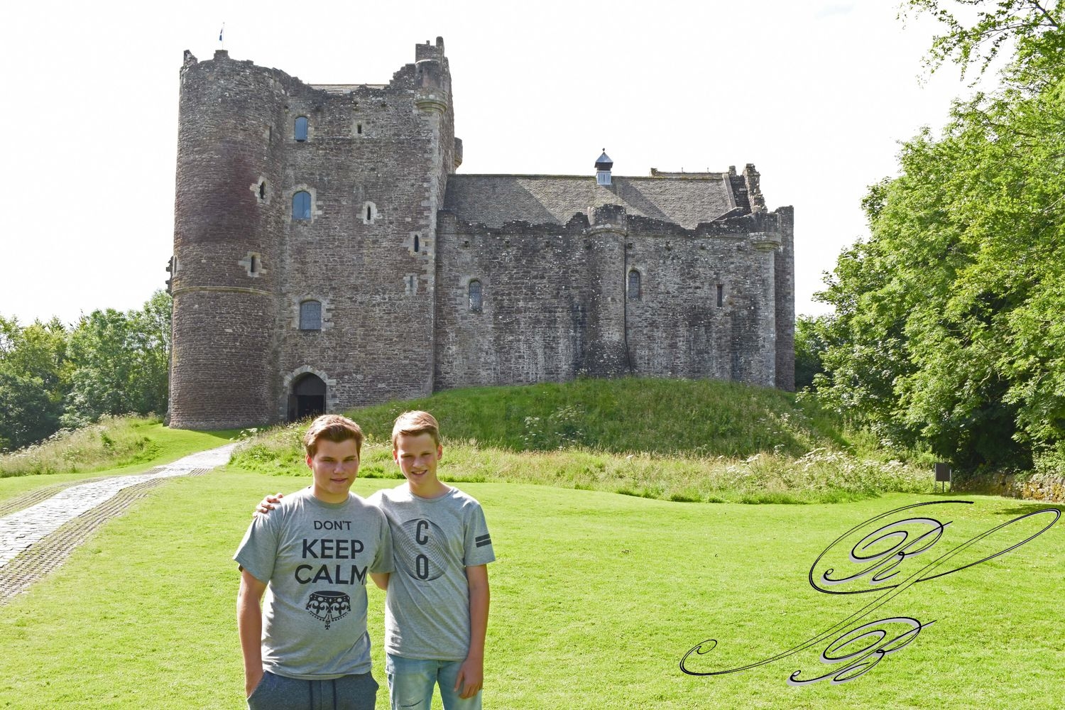 DouneCastle